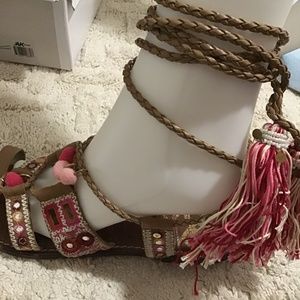 Sam Edelman wrap sandals sz 10
